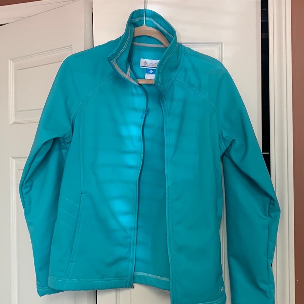 Columbia Womens Light weight Jacket